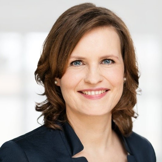Portrait Jacqueline Hübner - Referentin Veranstaltungsmanagement - @Privat