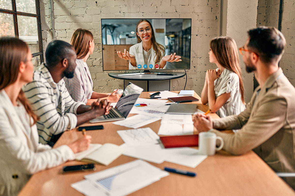 BDA Arbeitgeber – Arbeit Made In Germany, Foto: Adobestock Valerii Apetroaiei, Motiv: Video Meeting
